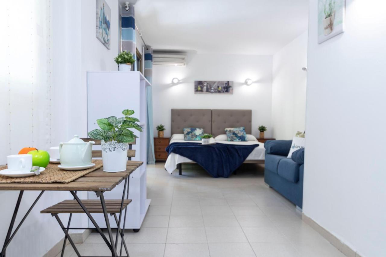 Estudio A 100 Metros De La Playa Салоу Экстерьер фото
